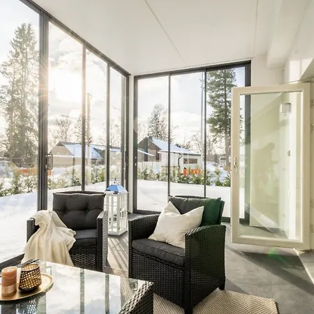 Apartment Kotimaailma - Kaunis Ja Hyvin Valoisa Kaksio Vantaalta Vantaa