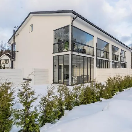 Kotimaailma - Kaunis Ja Hyvin Valoisa Kaksio Vantaalta Apartment *