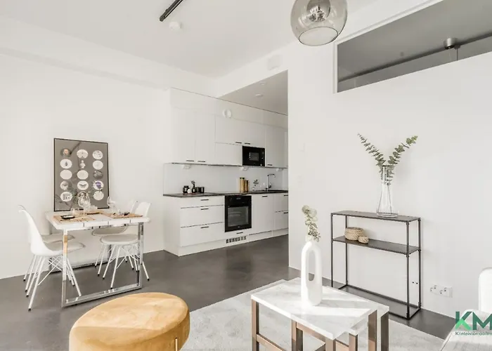 Kotimaailma - Kaunis Ja Hyvin Valoisa Kaksio Vantaalta