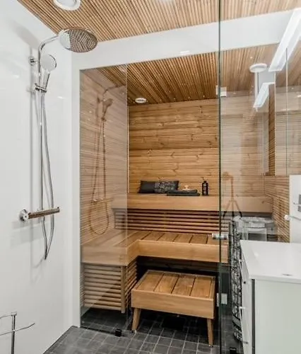 Kotimaailma - Kaunis Ja Hyvin Valoisa Kaksio Vantaalta Vanda