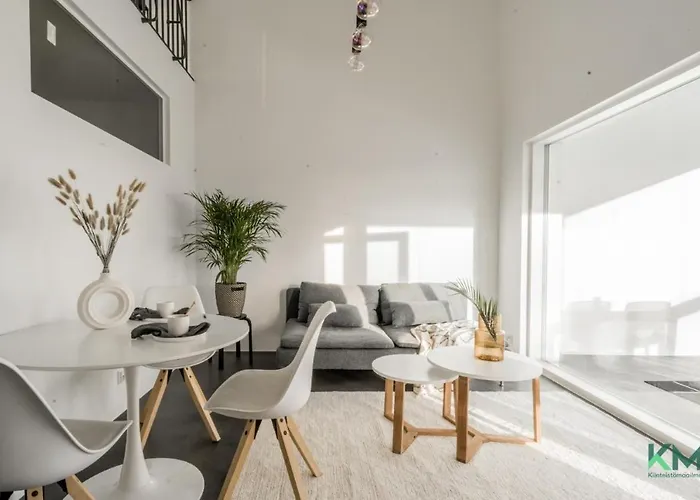 Lägenhet Kotimaailma - Kaunis Ja Hyvin Valoisa Kaksio Vantaalta *